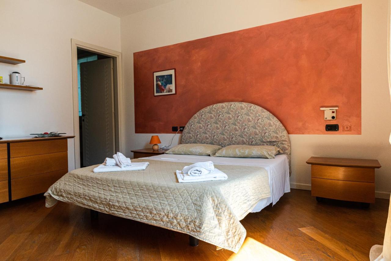 Couette-café A Casa Di Manu Desenzano del Garda